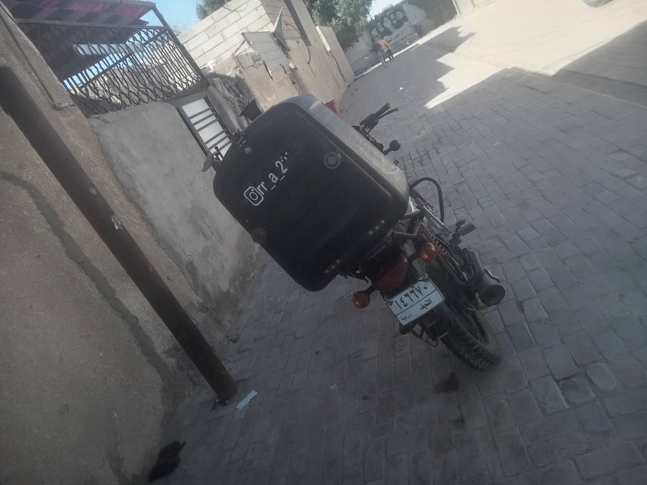 دراجه بوكسر موديل 23دراجه مفتوحه بوشه بستم صليات وكال رقم الدراجه راعيه موجوده وكيله علي عنجور السعر 1600
***********
