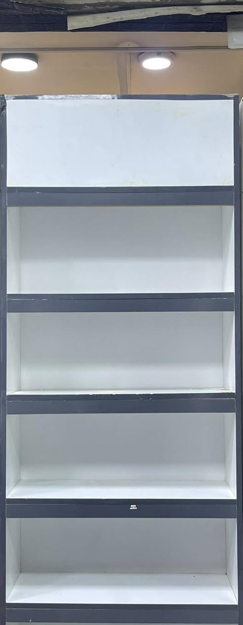 فاترينات . رفوف عدد 10 للبيع


**إذا كنت صاحب هذا الإعلان وتريد حذفه لأي سبب، رجاءا أرسل رسالة إلى الدعم الفني**