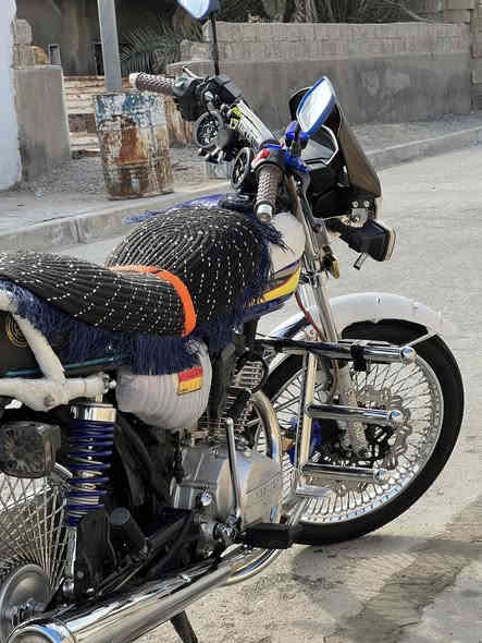 السلام عليكم نامي برو موديل 24  دراجه كامله مناقصهة برغي دراجه خيرمن الله كفاله عامه  ناقصهة بس خيال   " السعر 690.  وتعال وبيك خير وتدلل. رقمي.  ***********
