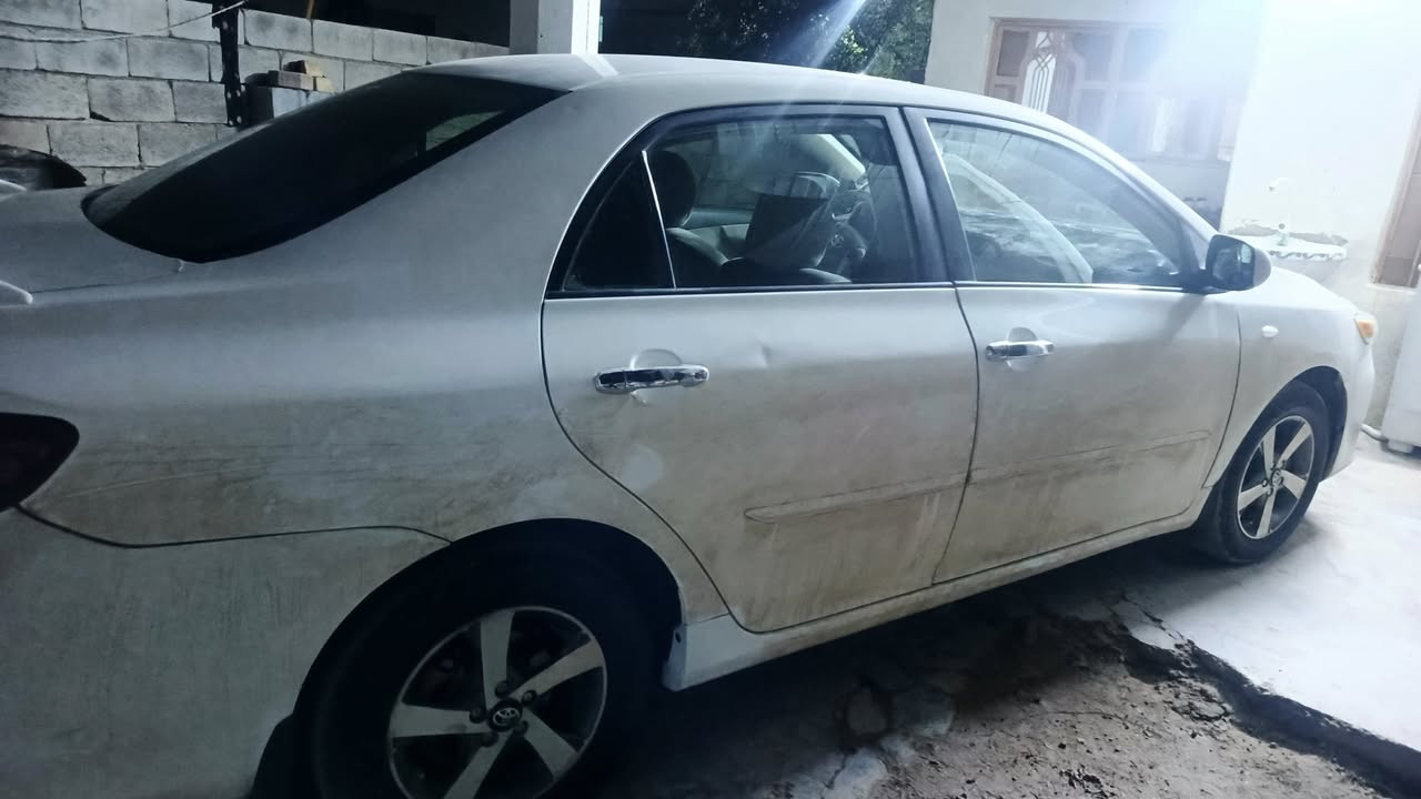 كورلا خليجي محرك 18 موديل2008 بيها 3قطع رش بدون دواخل كير محرك نضيف حدادية جيد تاير زوج جديد وزوج نص عمر أبيع حزام مراوس بسوناتا وانطي فرق أو بيع السعر95بيها مجال ***********
