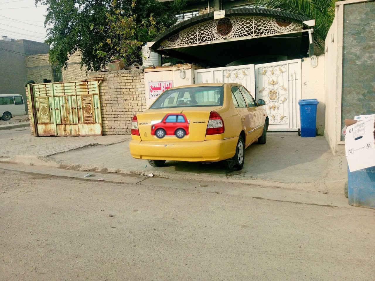 سلام عليكم فيرنا موديل 2014  سيارة حلوة بلادية مكفولة من التبديل مامعيودة بيها قطع صبغ تكشير حدادية جديدة تخم تاير جديد باتري جديد مكينه وكير خير من الله عارضها ب71 وبيها مجال الرقم ***********
