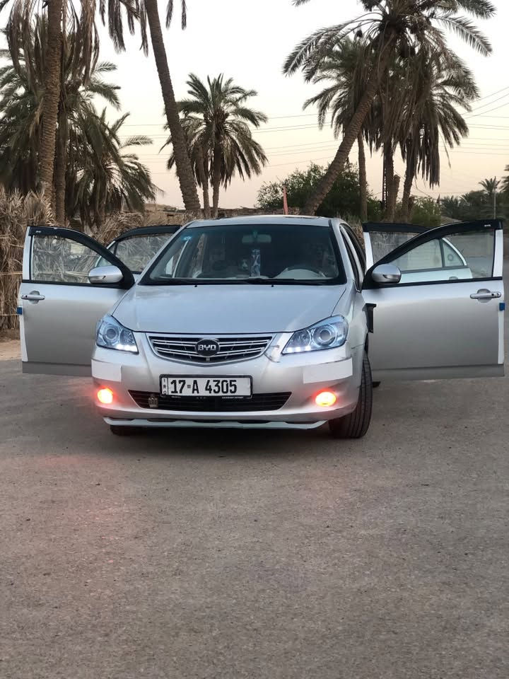 سلام عليكم بي واي دي موديل ١٣ كير عادي مكفوله من ضربه وصبغ وتبديل كير مكينه تبريد ع شرط سياره حلوه وجاهزه احله من الصور بسمي سنويه ل٣٠ مكان السياره السماوه للاستفسار ***********
