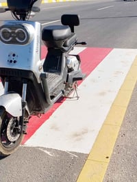 دراجه شحن 150 قفل  خمس بطاريات دبل  اربع نمر 07503602120 07769583111