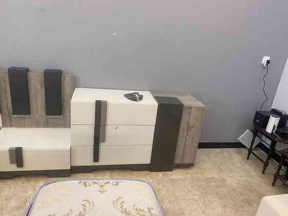 البيع غرفه نوم تركي مع تخم ***********
