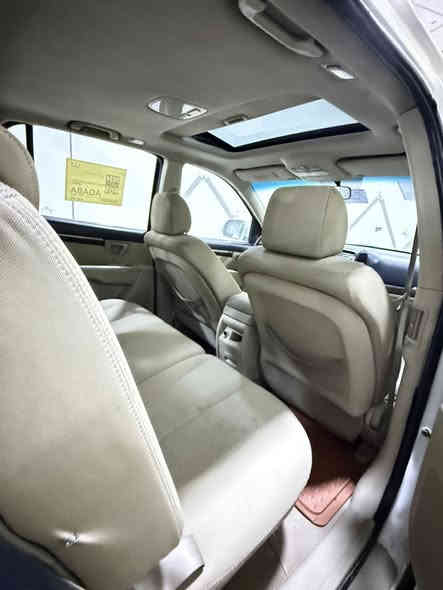 سنتافي خليجي 
6 سلندر محرك كير كفاله 
فور ويل 
7 راكب 
سلايت فتحه 
تبريد 3 قطع )
مكفوله من الضربه والصبغ والتبديل 
تخم تاير 
جاهزة من كل شي 
السعر 135 مجالها بسيط 
بغداد وسنويه جديده مشروع وطني 
***********
***********
