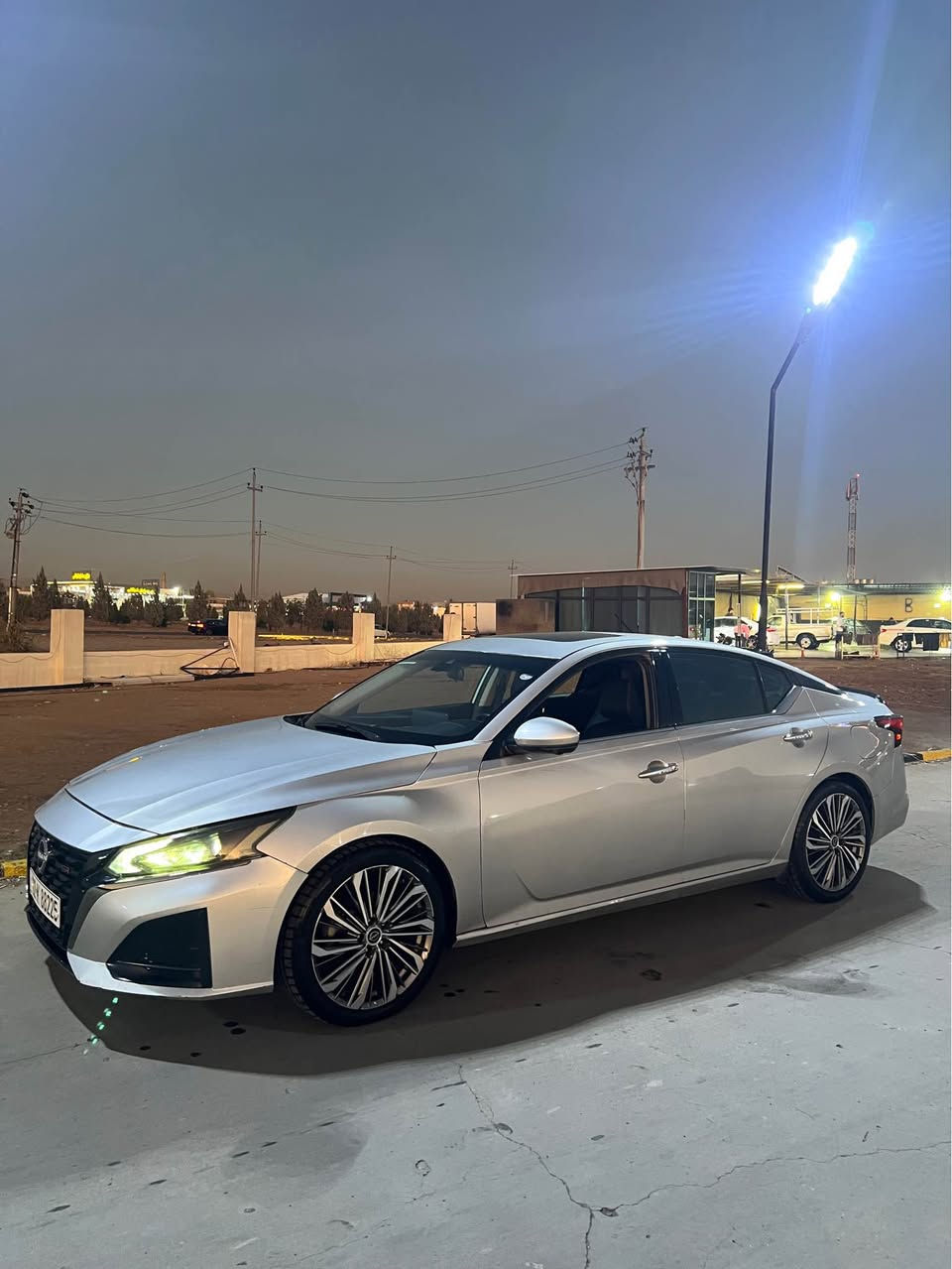 نيسان ئالتيما مۆديل 2023
قەپات مواسەفات SL 

سلايد 

گوشين جلد و هيتەر 

دۆسه  بۆ جوانى تەنها بەخە 

ڕادار 

١ پارچه و ١ دەركەى بيلاد گۆڕاوه 

٢ جێ تعديل زۆر بچووك 

٢ بست بۆنيت 

سەنەوى فحس و هەزه نوێ 

سەيارەيه كى تا بلێى جوان و خاوێن و بەرچاو 

يه ك دينار مه سرەفى تێدا نييه

54000 Km ڕۆیشتوە 

بۆ زانيارى زياتر پەیوەندى بەم ژمارەوه بكه ن 

*********** Singapore
