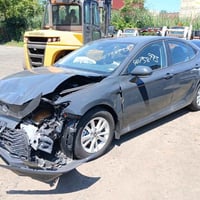 🚗 كامري 2025 للبيع — وارد أمريكي / رقم بغداد باسمي • الموديل: Toyota  ...