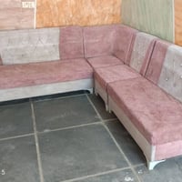 سبع مقاعد • كنب