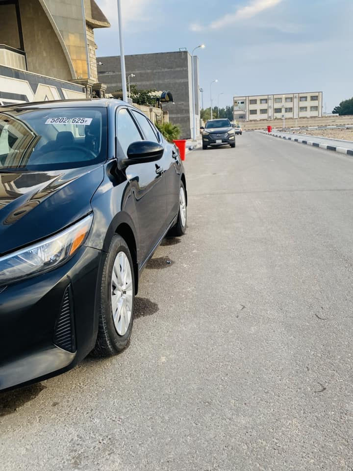 سلام عليكم نيسان سنترا 2025 وارد امريكي حره منفيس باسمي  تترقم جميع المحافظات 
صارلها اسبوع من دخلت  حادثها بنيد فقط وباقي مكفول بدون دواخل. 
سيارة كامله مكمله على اخير بصمه  دخول ذكي 
نظام اقتصادي ECO
رادار امامي خلفي 
كروز سرعه 
نقط عمياء 
كامره 360 درجة 
حساس امامي خلفي 
تحكم ستيرن فول على اخير 
تبريد حداده كير محرك كله مكفول شرط الفحص 
طخم تاير. مال شركه بلادي 
محرك 2000 

ماشيه 2000بعدها زيرو لسيارة 
المكان البصرة 
السعر 132 وبيها مجال بيك خير وتتدل
***********
