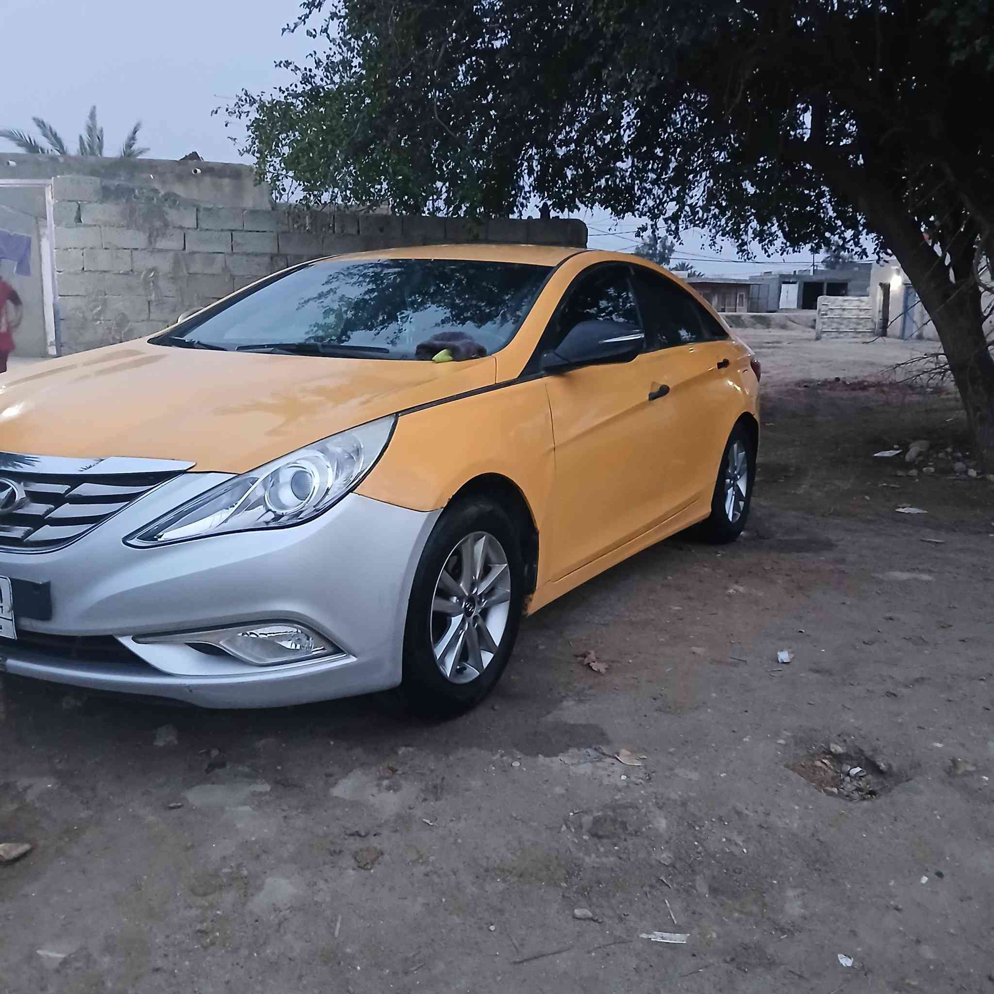 السلام عليكم سوناتا موديل 2012 وارد كوري سيارات جاهزه ما بيها كل نقص رقم بغداد تحويل مباشر مكان السياره السماوه استفسار عن الرقم ***********
