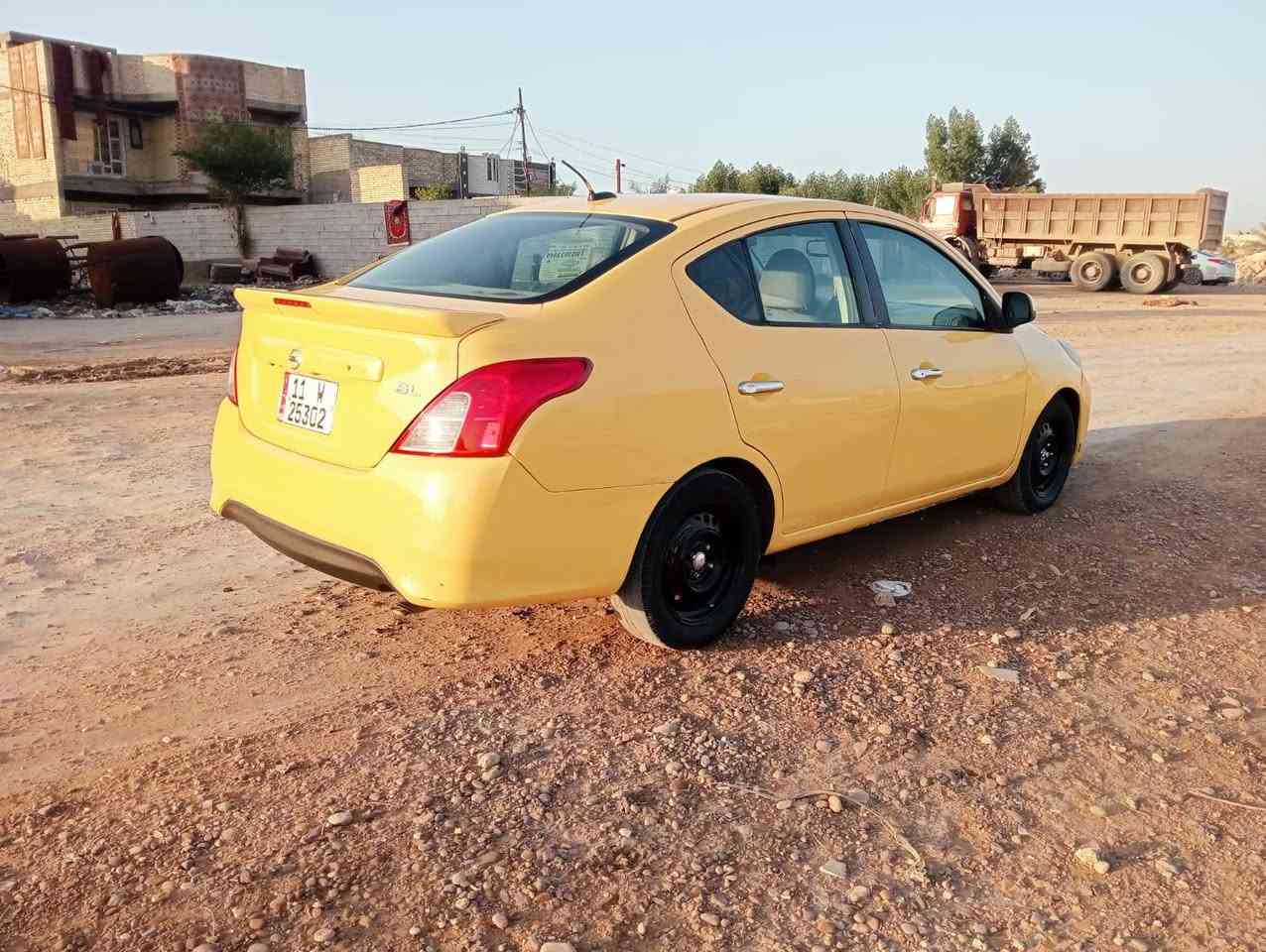 سلام عليكم نيسان2013 وارد امريكي فول مواصفات ماعنده الفتحه  سياره اصل ياباني ضربتها من امريكا الجاملع الامام الايمن سياره جديده وخير من الله ابسمي مصفره هيئه وغرامات السنويا لل 31 السعر 75 وبيها مجال بسيط مكاني بغداد المشتل الأستفسار ***********
