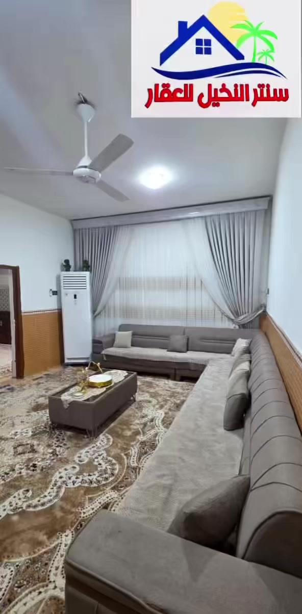 بسم الله  اعلان بيت للبيع  التأميم القادسية الثانية قرب مجمع ام شهد المساحه 240م الوجه 12 والنزال 20م سنه البناء 2012 البيت طابقين يحتوي على 4غرف نوم +استقبال+مطبخ +مجمع صحيات عدد3  شارع 10م تبليط مجاري متكامع على حديقة منطقه مرتبه وحلوة قريب خدمات متكامله اسواق ومدارس ومستوصف ومساجد منطقه راقية. والسعر مناسب 
الاستفسار زورو موقعنا عقارات سنتر النخيل للعقار

*********** مصطفى الجبوري
