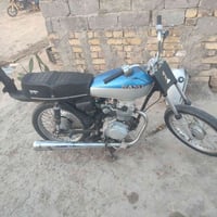 دراجة • نضيفه • للبيع