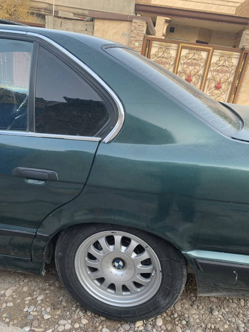 ‎بيێم 525كبس فقط گێڕ عادي  مكينه كبس ديجيتال  بيئ دعم بيئ لێدراي به شه رت سعرى 45<كم7خرمه كم .  صافى 38مودێل 1989 ياعنى سلايت   رقم اربيل شرط تحويل  سه ياره كه  عام بخ كرايه لؤ جوانى    ر ق م ***********  شؤێن به رده ره ش
