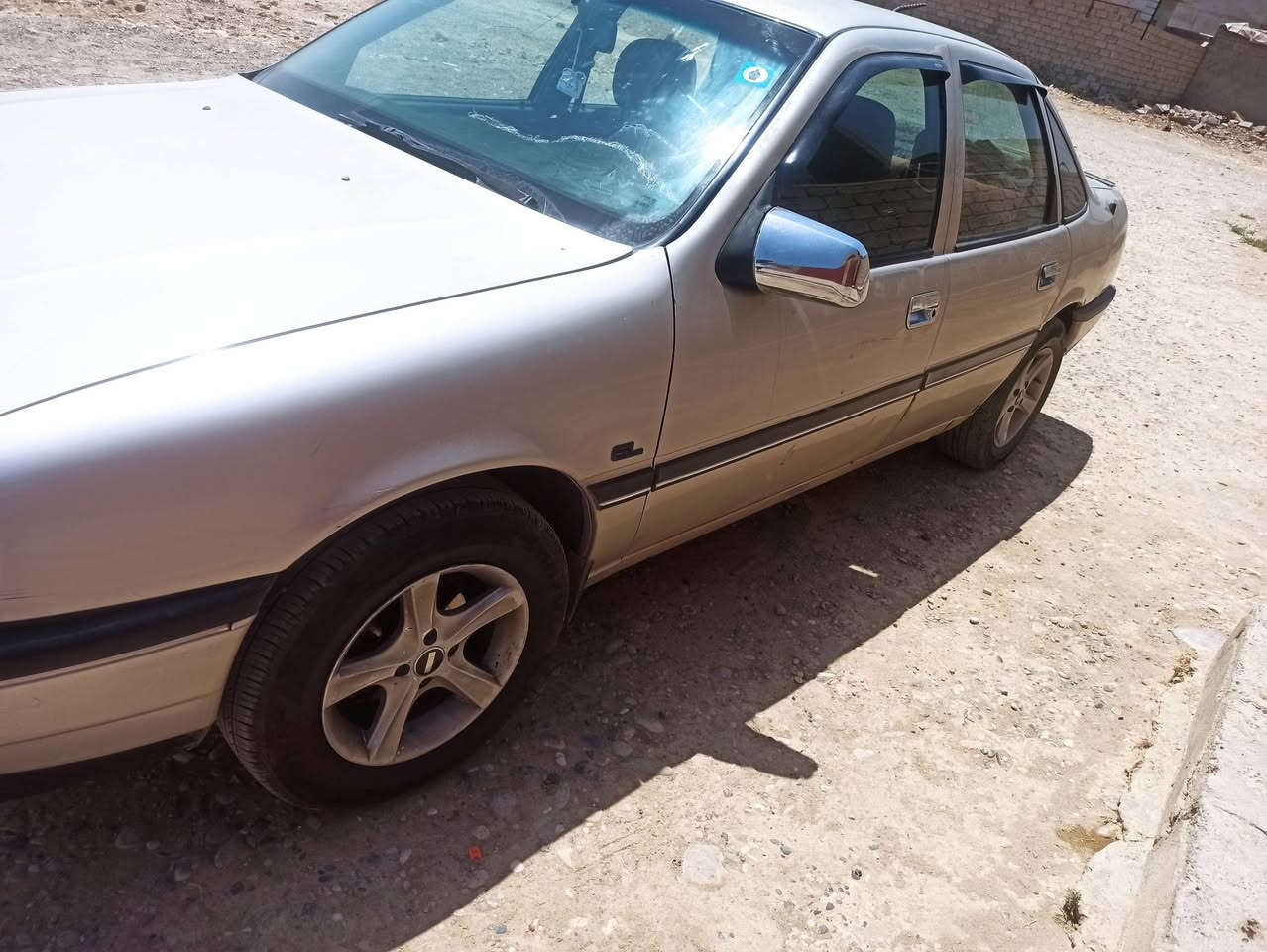 فكتره لبيع 92بس دوير مصلحه  والمحرك بدايت صرف وسعر 45 وبيها مجال قليل رقم لهتف  ***********
