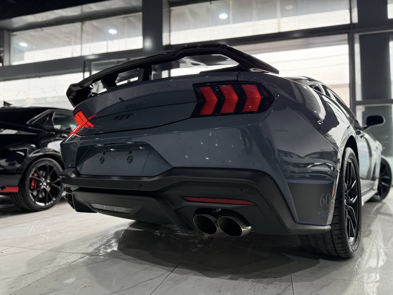 Ford Mustang 2024 V8 5.0 GT 60 Years
القطع المميزه فورد موستنك GT السلسلة ال 60 🌟
  گير 10 نمر اوتو🔥
موديل : 2024🦈
المحرك : 5.0 V8
الحالة :  جاملغ امامي صبغ ايرباك برده بدون دواخل 

العداد :13 الف ميل 
المواصفات: 🏁GT
اكتف كزوز يعني الطرب
رادار امامي
رادار جانبي
-حساسات خلفيه 
-كامره خلفيه 
- وضعيات قياده عدد ٦
-وضعيات سكان عدد ٤

السعر 310$
بالخير علي ياخذها 
بدون رقم. تترقم شمالي

مكان السياره اربيل شارع 100📍
☎️📞
***********
