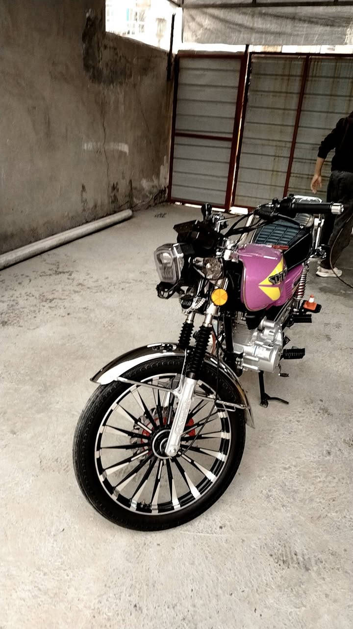 ايراني 2025
دراجه جديده زلغ مابيه دراجه ماشيه 3000 بس
دراجه تايرات جديده تتعب تحجي عليه تشغيل عن بعد كهربائيات كله شغاله نكره سالف بكل وكت سعر ٨٥٠ بيه مجال ماكاني بغداد الغزاليه رقمي *********** بي واتساب
