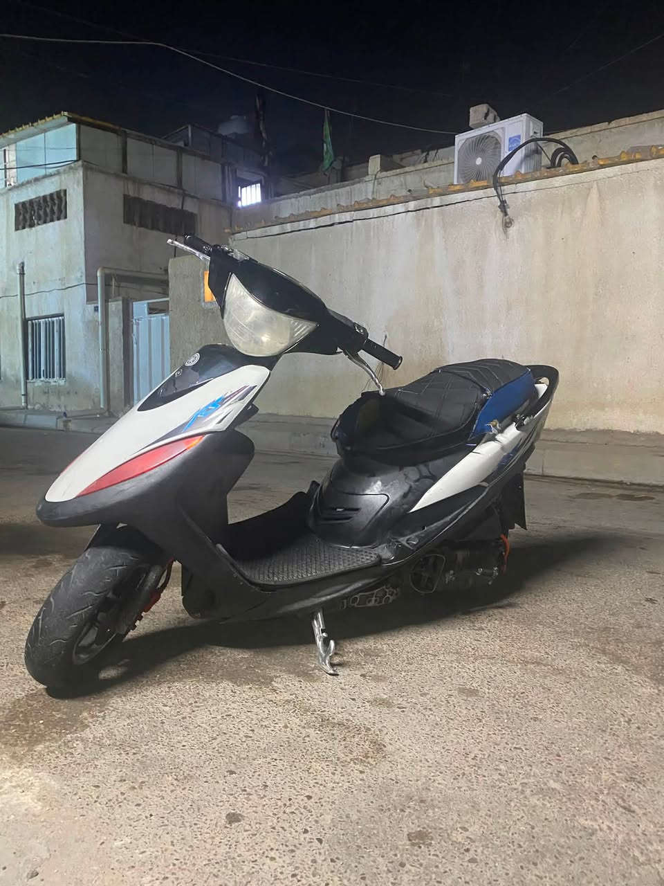 السلام عليكم دراجه ماكس عدله دراجه نضيفه مكينه خرسه ومعدل وخير من الله دراجه بلاديه بس لكفرات تجاري كلجات رياضي شيال رياضي قبق فلاوين رياضي صره مال دهن رياضي قطره اكسل رياضي دراجه ويل نجمه اصلي دراجه نضيفه ومثل ما كلت كفرات تجاري وصدرها تعبان هذه لسعر 550 هذه لرقم واتساب فقط ***********
