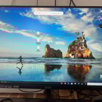 شاشة ألعاب • ٢٥ بوصة • ١٨٥ هرتز