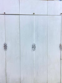 غرفه نوم • تركي • ميز مكسوره