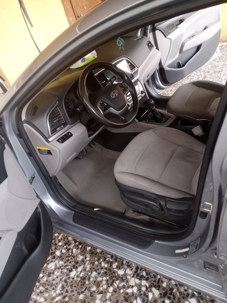 النتره للبيع موديل 2017 مابيهه اي نقص جاهزه وارد امريكي حادث جاملغ وبنيد السعر 117وبيه مجال العنوان كربلاء ***********
