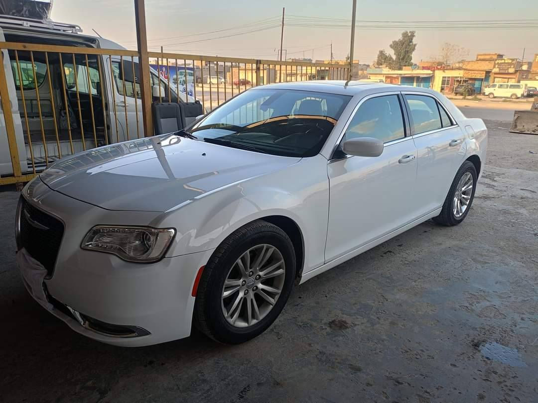 وبامه15 البيع فول كندي بدون حادث بس باب مبدل بيهة بارد بصيط بدون قطرت صبغ سياره جاهزه حداديه تخم تاير ما بيه نقص برغي  رقم أربيل نكليزي بسمي مكان سياره بغداد سعر 220   وبيه مجال / ***********
