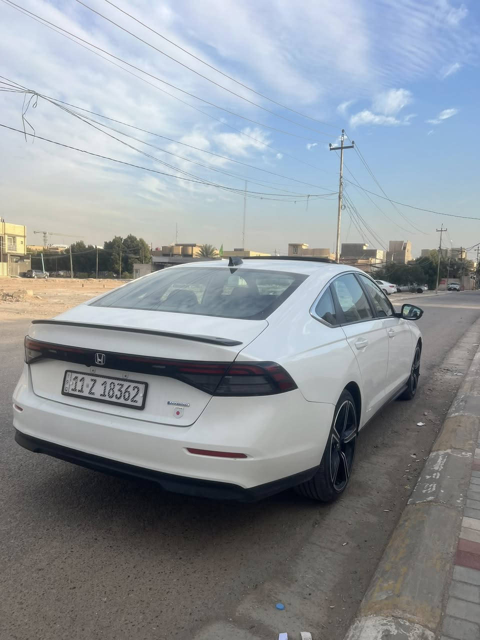 هوندا اكورد 2024 هايبرد سبورت
حادثها قبق جنطة وبارد بالجاملغ  فقط الباقي مكفول بچم كبس الايرباكات سليمة 
قيادة ذاتية 
تحديد مسار 
مثبت سرعة 
توقف ذاتي
مانع انزلاق 
لدات امامي خلفي واشاير بلمري ومنظومة انارة بلادي 
ويالة وتايرات مال شركة 
تشغيل عن بعد
شاشة تدعم car play 
تدفئة كشنات وستيرن 
كشن سايق كهربائي
رادارات امامية خلفية 
بصمة تشغيل وابواب وجنطة 
ماشية 45 الف
السيارة رقم بغداد بسمي وكل نقص مابيها مكانها كربلاء سعرها 188وبيها  مجال بسيط 
***********
