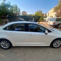 كورلا موديل 2024 خليجي   مكفوله سعر 133مكان بغداد بلديات رقم 077664968...