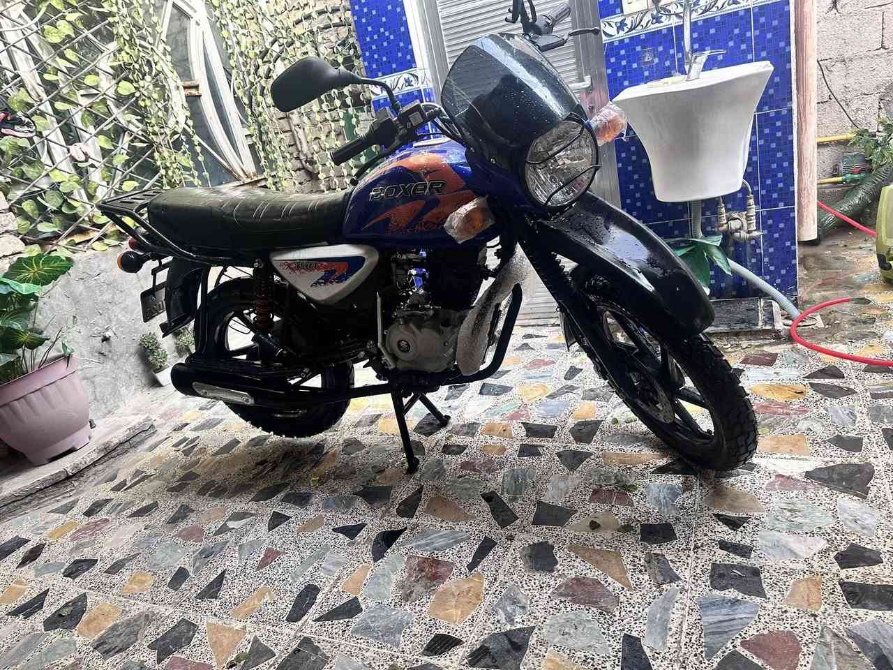 دراجه بوكسر زيروقبل ٦ ايام من اخذتهه ٢٠٢٥للبيع
***********
