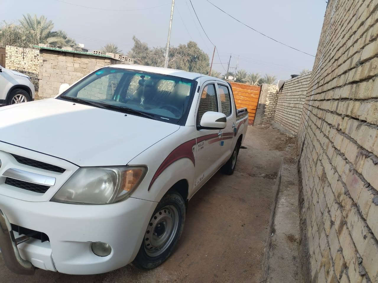 البيع تيوتا موديل 2006 شاصي 19 سعودي العنوان حله السعر 125 وبيه مجال قليل اني غير متواجد على الفيس الاستفسار على الرقم ***********
