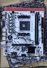 B450 • جديد • كامل الملحقات