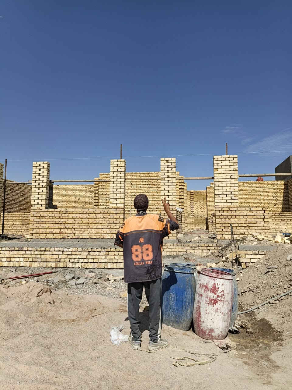 خلفه بناء شرط نضافه الشغل ناصريه مركز ***********
