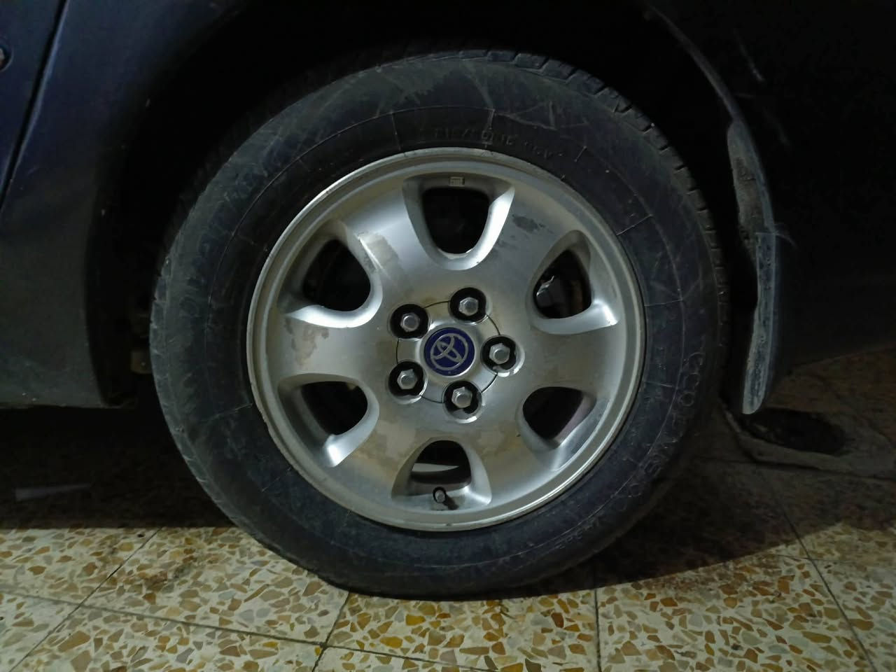 تويوتا 7راكب ،،، 2002
رقم دهوك مسطرة انكليزي ،،، 
شرط التحويل ،،، اني الشرعي 
هزه جديد 2027 ،،، سنويه 2031
محرك 4 سلندر كورلا شرط
كير عادي شرط ،،،
الموقع / موصل حي التأميم 
تلفون،،،***********،،،
السعر ،،، 55 ،،،
