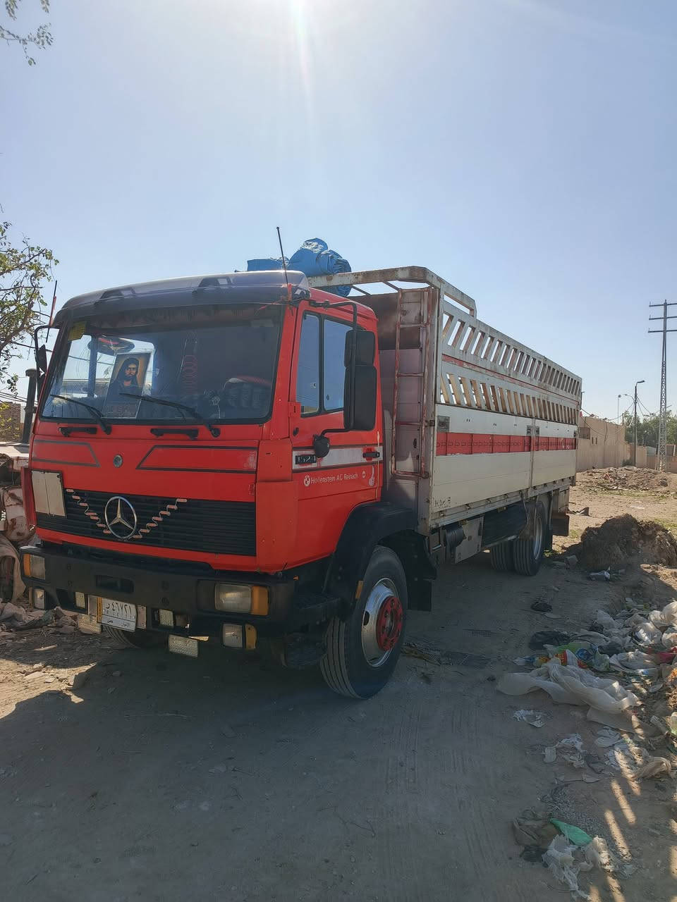 السلام عليكم مارسدس  البه  للبيع مديل 91 شاصي عريض طول 6 ونص  مكينه سوبر كير كبير تخم تاير مكفوله كفاله عامه وضع الشركه 8برغي رقم انبار بأسمي مداور ثاني يوم العنوان نجف الاشرف غير متواجد على الفيس رقم الموبايل ***********
