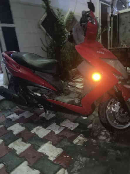 سلام عليكم عندي دراجه للبيع  موديل 2022 الدراجه ياباني  بيه هندرالدراجه اي نقص مابيه الدراجه نضيفه وبلادي مكينه ناعمه  ميل شغال الدراجه ما ماشي أوراق موجوده الدراجه منزله على ايدي صاله  شهر   الرقم 📞***********بي واتساب ورصيد
