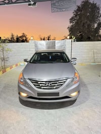 سوناتا • ٢٠١٣ • مكينة ٢٠٠٠