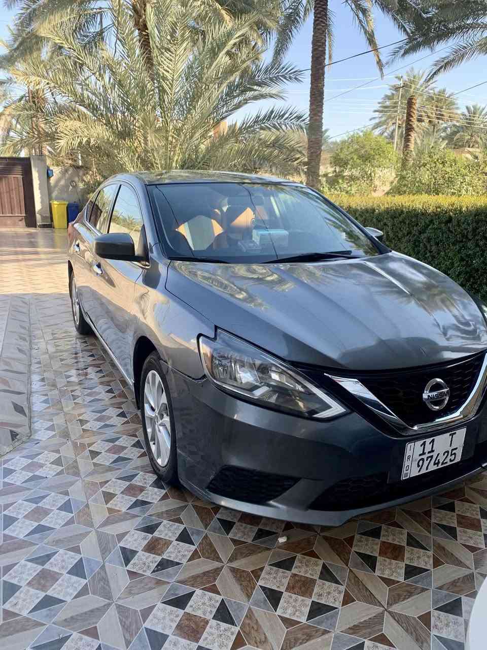 السلام عليكم نيسان سنترا موديل 2019 مواصفات SV رقم بغداد ماشية 90 بيها صبغ جاملغ الامامي ونص البنيد فقط ، كير ومحرك كفالة ، مكانها ديالى المقدادية السعر 115 
***********
