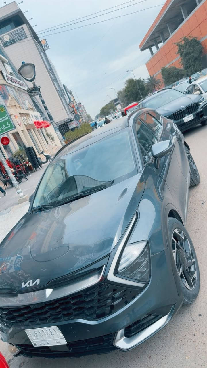 كيا سبورتج ٢٠٢٣ اكس برو برستيج 
وارد امريكي
بدون حادث سرقه فقط 
ماشية ٤٦ الف كيلو مو ميل 
المواصفات :
بانوراما 
بصمة ابواب وتشغيل 
كاميرات ٣٦٠ 
كاميرات وية الاشارة 
رادارات 
نقطة عمياء 
بريك تلقائي 
كروس كونترول تفاعلي 
حساسات امامي خلفي 
داخل جلد 
كشنات كهرباء وميموري
كشنات تدفئة وتبريد 
تدفئة ستيرن 
اوتو ستوب 
نقطة عمياء 
شحن لاسلكي 
منافذ شحن سريع 
جنطة كهرباء لايت زينون بلادي 
فور ويل 
محرك ٢٥٠٠ 
السيارة فوول مواصفات اعلى فئة معروفة البرستيج
مكاني بغداد زيونه 

رقم صاحب سيارة ***********
