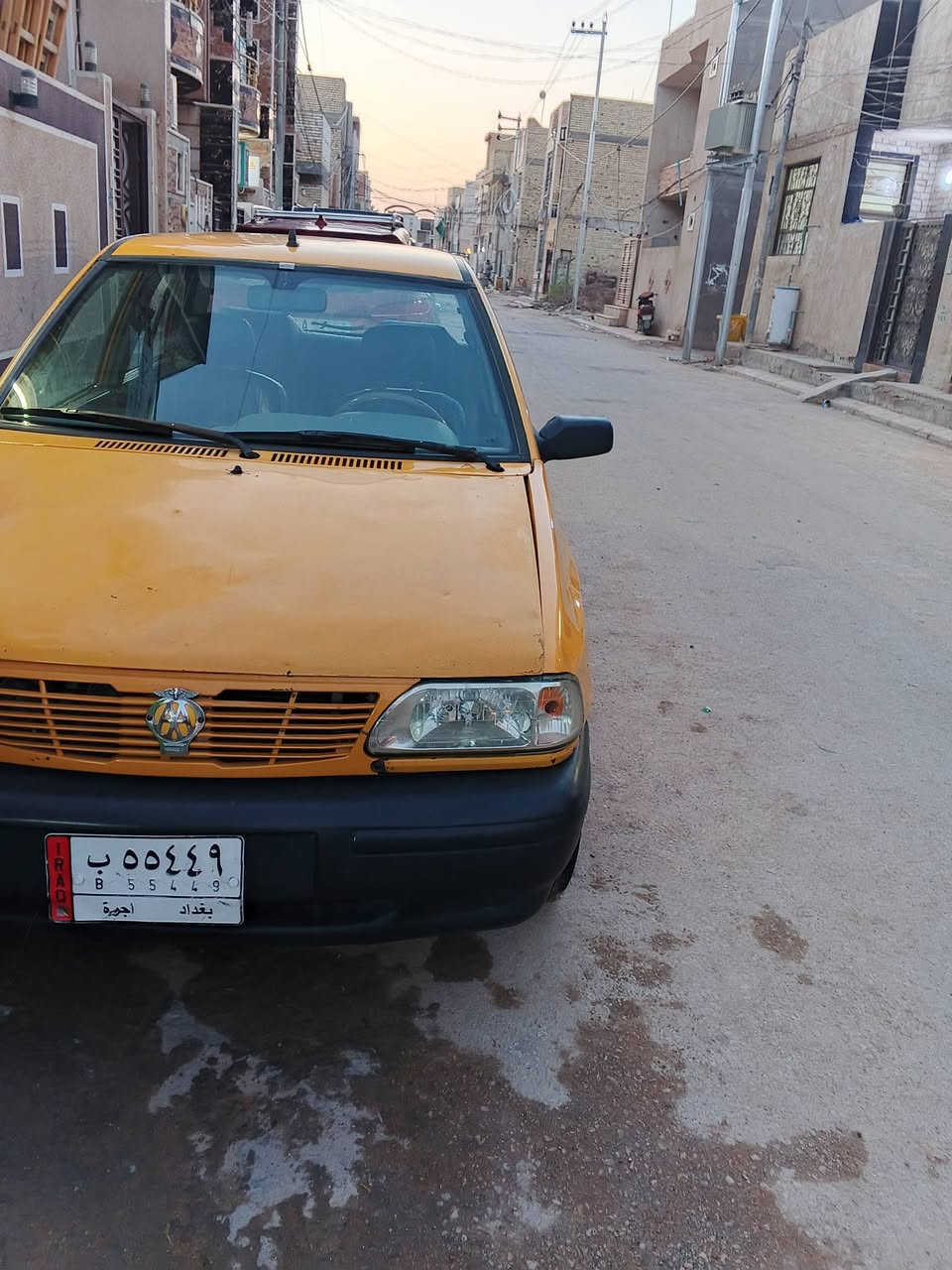 السلام عليكم عندي سابه 2012تخم تاير كير ومكينه جديد 
سنويه 27,
***********
