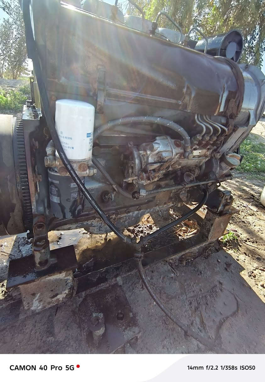 محرك اربعه سلندر حلاوني مولده أم خمسين ***********
