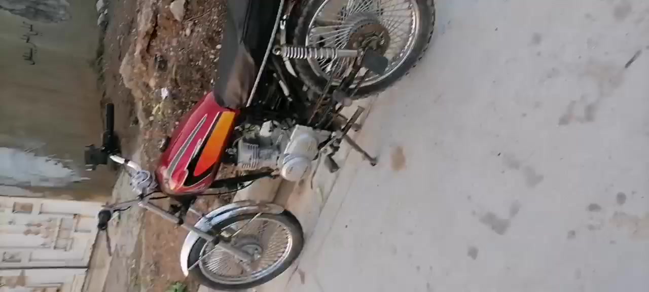 ماطور تايكر للبيع معدل فول تحريكه نضافه فول موديل 20 السعر 360 بي مجال لل طيبين ماكني حي السماح


**إذا كنت صاحب هذا الإعلان وتريد حذفه لأي سبب، رجاءا أرسل رسالة إلى الدعم الفني**