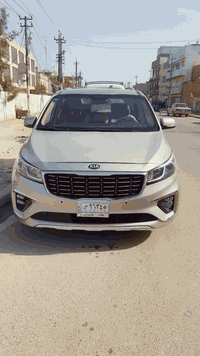 سلام عليكم
كيا كرنفال خليجي 2017

سياره جاهزه خير من الله

كير مكينه مكفولات

صدر خير من الله 

مكينه 3500دوش المرغوب اضافه منضومه غاز 

مواصفاتهه عاديه 
بيه رش صبغ حزام بل امارات بدون ضربه 

السياره عارضه178بيه  مجال للطيبين 

مكان زيونه او امين 

الرقم بغداد بسمي 

رقم الهاتف ***********
