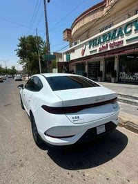 بوايدي • سيارة بوايدي • بوايدي 2025 • سيارة 2025 • داخل ابيض • سيارة د...