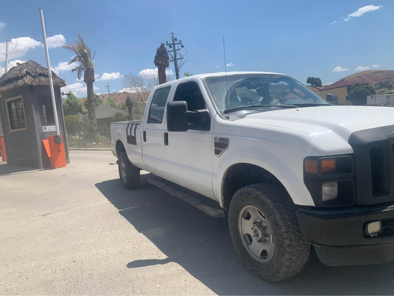 ford f350 كاز 2009 أربيل, العراق


**إذا كنت صاحب هذا الإعلان وتريد حذفه لأي سبب، رجاءا أرسل رسالة إلى الدعم الفني**