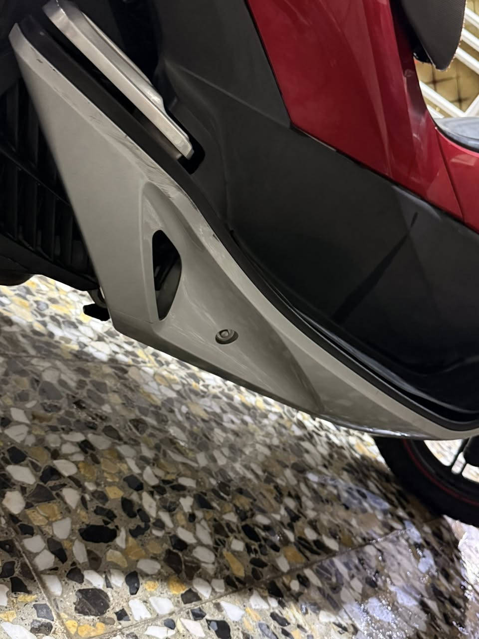 سلام عليكم للبيع فقط دراجه pcxجيل الثاني 125cc لون مميز دراجه جديده امانه الله خير من الله شلعه معدل مكينه كفاله دراجه مكفوله كفاله من تبديل كفر من صبغ ياباني مو ماليزي ستان كهرباء سايد بريك جامه طويله حساس ازدحام للبيع السعر 17للتواصل ***********مو شراي لا تتصل 👍
