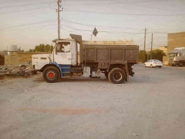 السلام عليكم سكانيا ١١٢رقم اربيل مكينة ١١٢ عادي تجفيت جديد كير اوربي ٥ب٥ تخم تاير زواج باتريات جديد بدون تحويل *********** السعر ١٠ مليون
