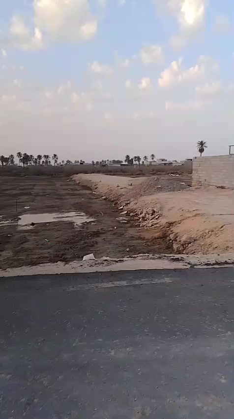 سلام عليكم يتفر ارض 5 دؤلن لبيع العنوان لبصره لجيره باب لهوه ماء وكهرباء سعر لدؤلم 155 ملؤن


**إذا كنت صاحب هذا الإعلان وتريد حذفه لأي سبب، رجاءا أرسل رسالة إلى الدعم الفني**