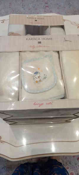 رفوف ايكيا ٥في ٥ خانات ب ١٨٠ الف

البوكسات رصاصي ١٤ قطعه ب ٧٠ الف

كرسي ايكيا ب ٤٠ الف

مكتبة مال هوم سنتر ب ١٠٠ الف

joie

سرير ماركة جوي ٤٥ الف مع مكان تغيير الحفاضة

سرير بريطاني مع فتحه على سرير الام و مخزن جوه ب ٣٥ الف

قنفه ماركة استقبال عدة دوشمات دوشمة لون الذهبي مع جلد اسود و فوقه هذا الدوشمة الازرك

تصير سرير ثنائي ب ٨٠ الف

سيت مقدم كيك و فواكه مع ٦ماعين و ٦ طوس ب ١٥ الف

سيت حمام ماركة karaca

ب ٢٥الف

سيت مفرش سرير ماركة karaca

ب ٣٥الف

سيت غطوه لحاف و شرشف و ٤وجه مخده ب ٥٠الف

سيت مفرش صيفي و يصير غطوه لحاف شتوي ب. ٣٥الف ماركة Karache 

بغداد حي الجهاد *********** 

عل واتساب
