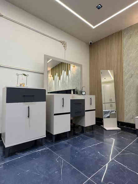 غرف نوم تركي درجة اولى 
***********
***********
السعر مليون 400
النقل والشد مجانا الشريقات
