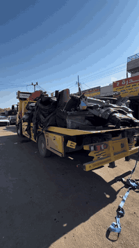 وتوفر جميع قطع غيار Jeep 

والفورد مافريك 22.23.24

صدر 📍

حداديه 

ابواب 

دعاميه

فررممه

كهربائيات

عقول 

العنوان 📍صناعه البياع الشارع الأول 

يوجود توصيل لجميع المحافضات

*********** ابوعلي

*********** صادق
